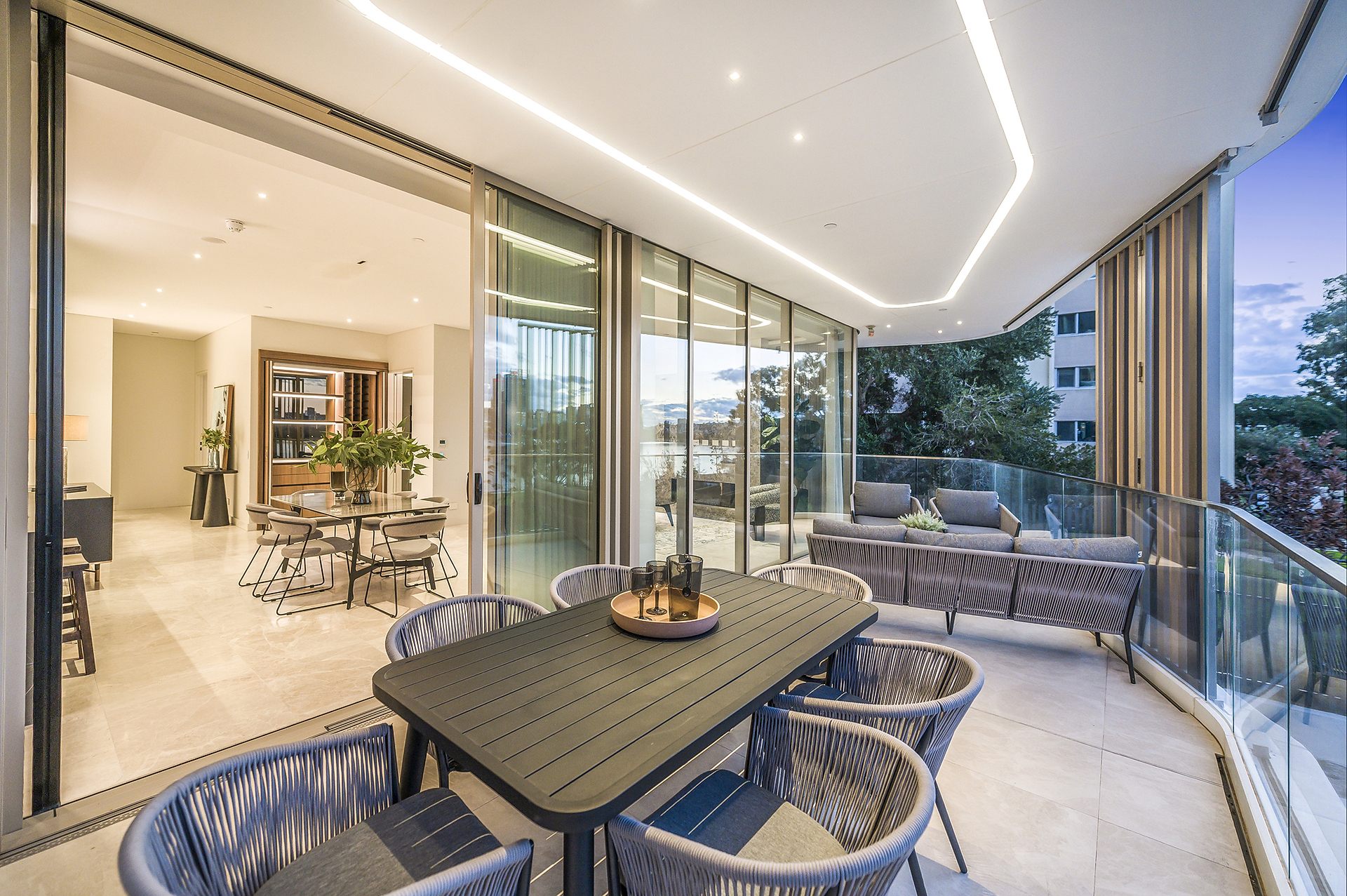 3A/8 Parker Street, South Perth For Sale by Luxury Real Estate Sales - image 1