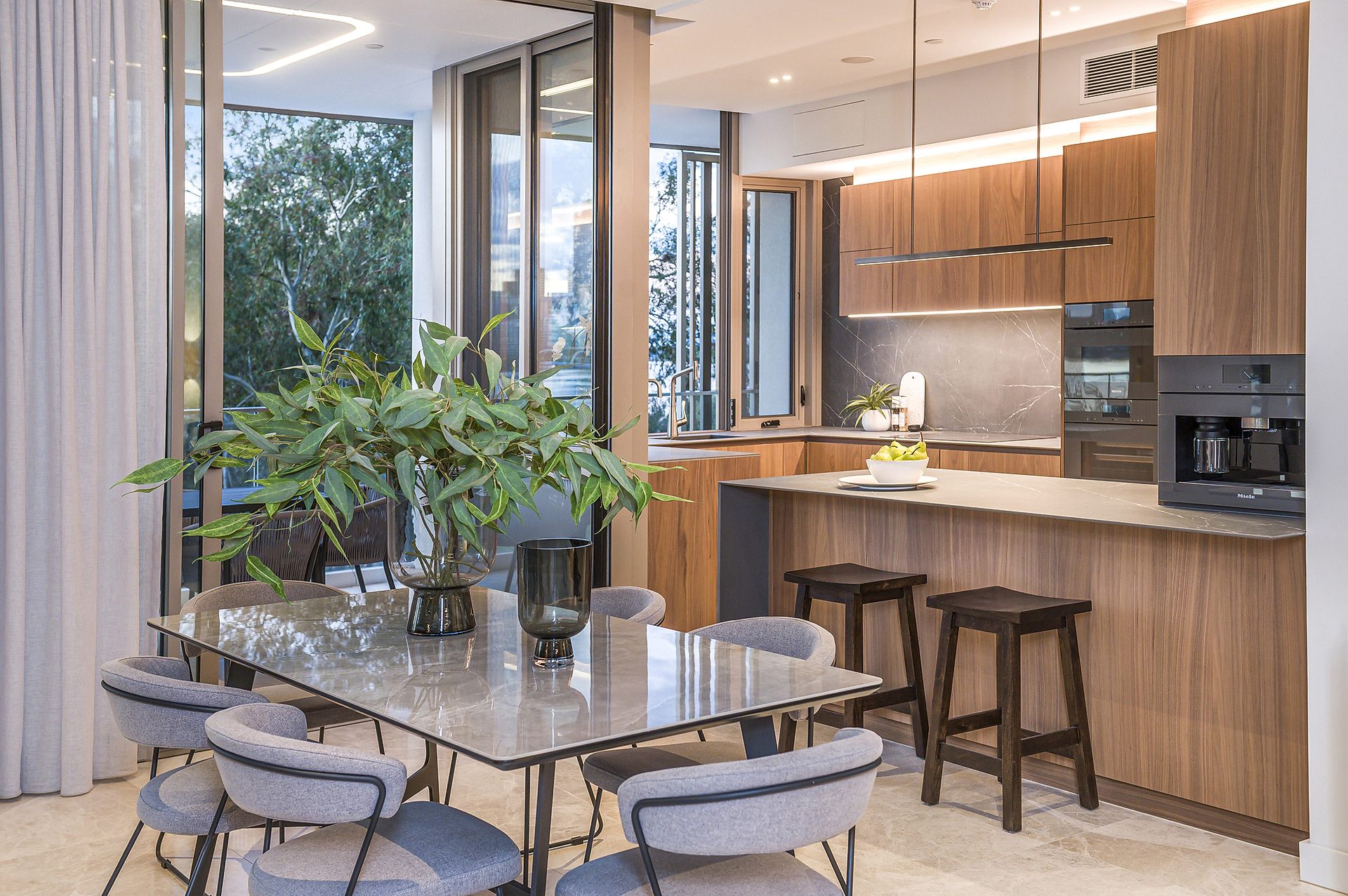 3A/8 Parker Street, South Perth For Sale by Luxury Real Estate Sales - image 1