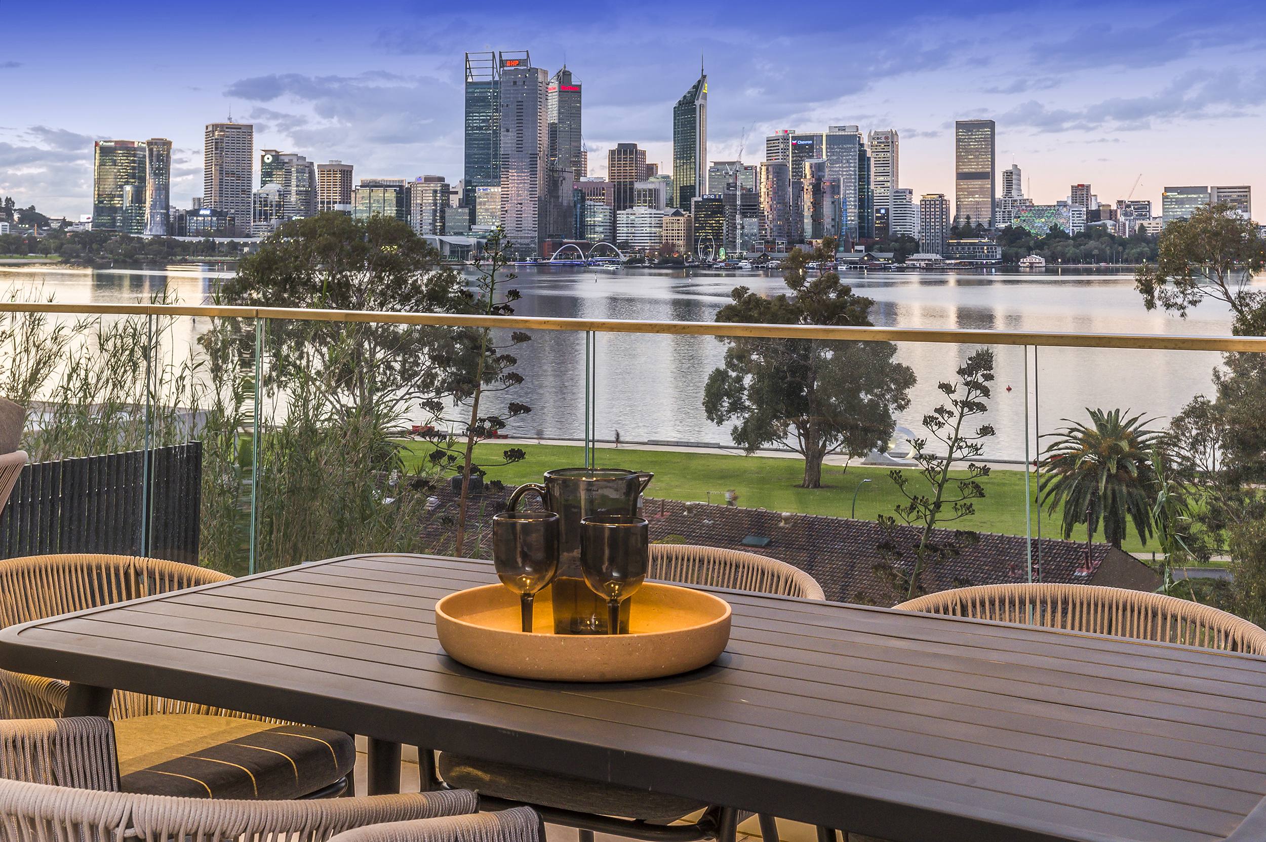 3A/8 Parker Street, South Perth For Sale by Luxury Real Estate Sales - image 1