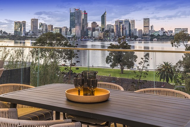 3A/8 Parker Street, South Perth For Sale by Luxury Real Estate Sales